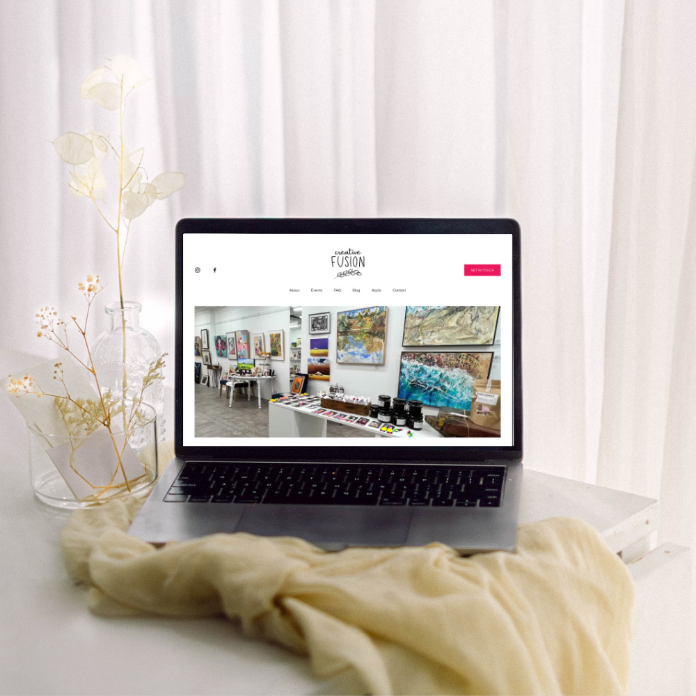 art gallery website design mockup